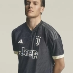 Tercera camiseta Juventus 2023 / 24 adidas - Fagioli