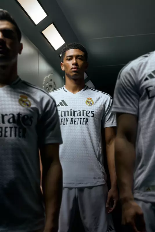 Camiseta adidas del Real Madrid temporada 2024/25 local